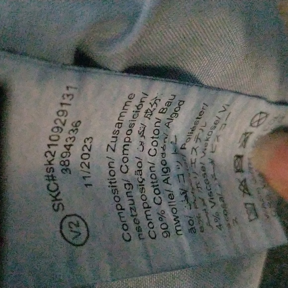 Youth distressed denim - Picture 5 of 7